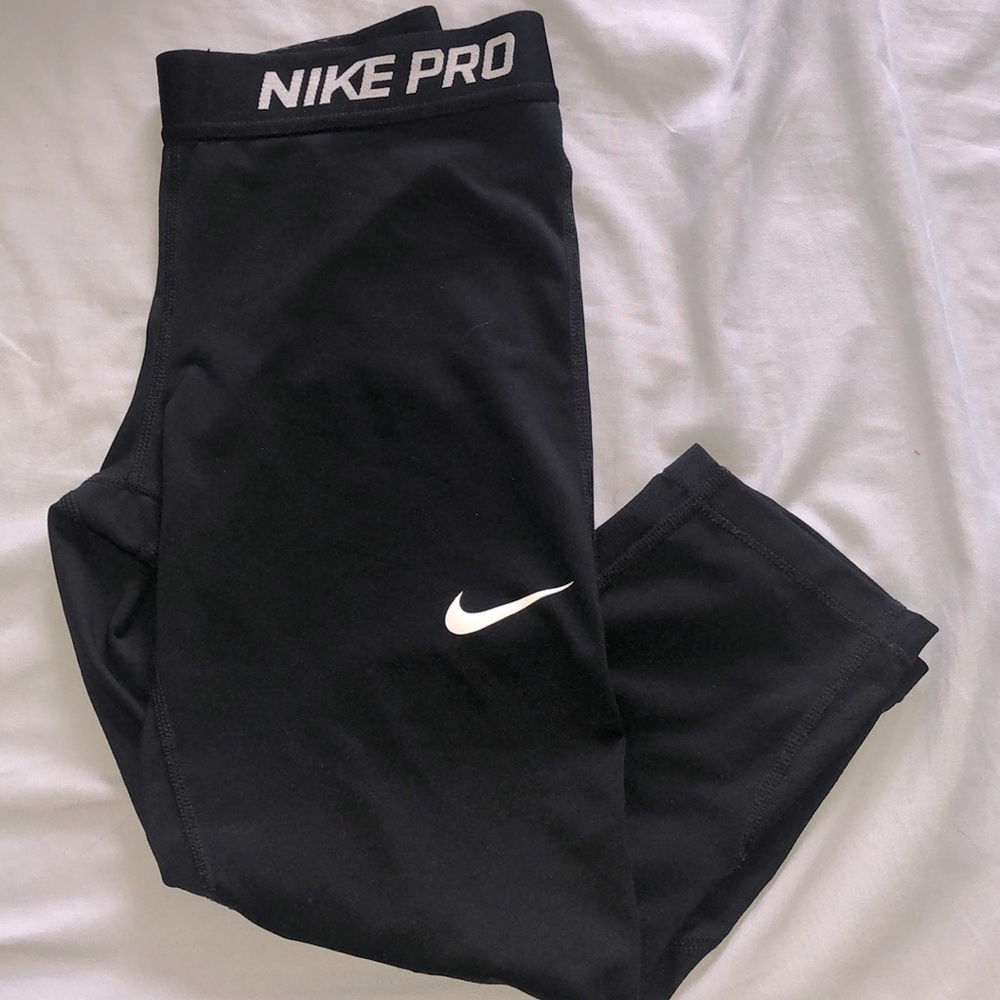 NIKE PRO LEGGINGS